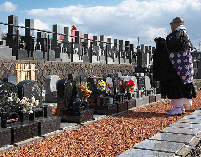 未来供養塔〝天空〟